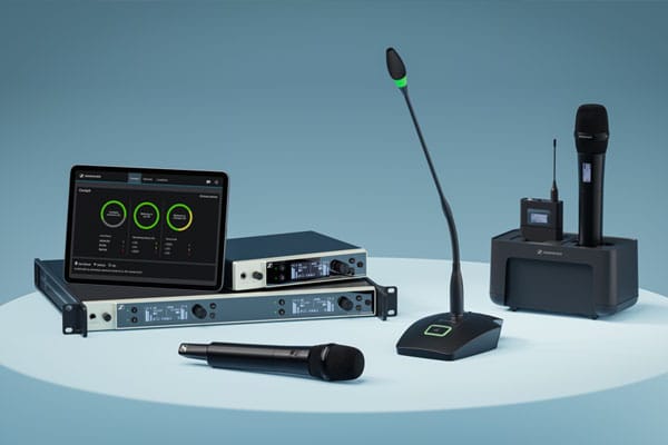 Wireless microphone hire for presentations conferences and events